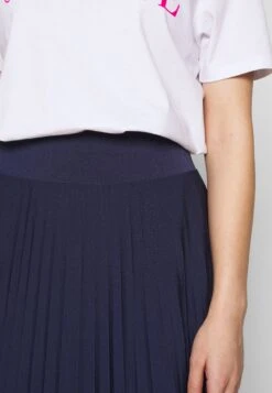 Falda Acampanada - Blue 9 Falda Acampanada - Blue -Ofertas Anna Field Tienda 1152f504f2c342dc9edca6e9c728d7ae