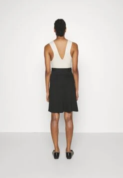 Falda Acampanada - Black -Ofertas Anna Field Tienda 1be4ec2c3a6947b68befc5be67ac8e53