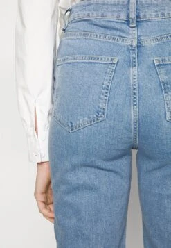 Vaqueros Slim Fit - Light Blue Denim 9 Vaqueros Slim Fit - Light Blue Denim -Ofertas Anna Field Tienda 37f95ccfb0e545469b4c23d0ff019136