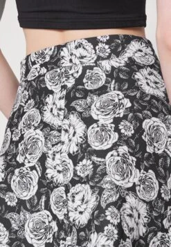 Falda Acampanada - Black/White -Ofertas Anna Field Tienda 3a80a75ead6d463b8155f7b9a43e073c