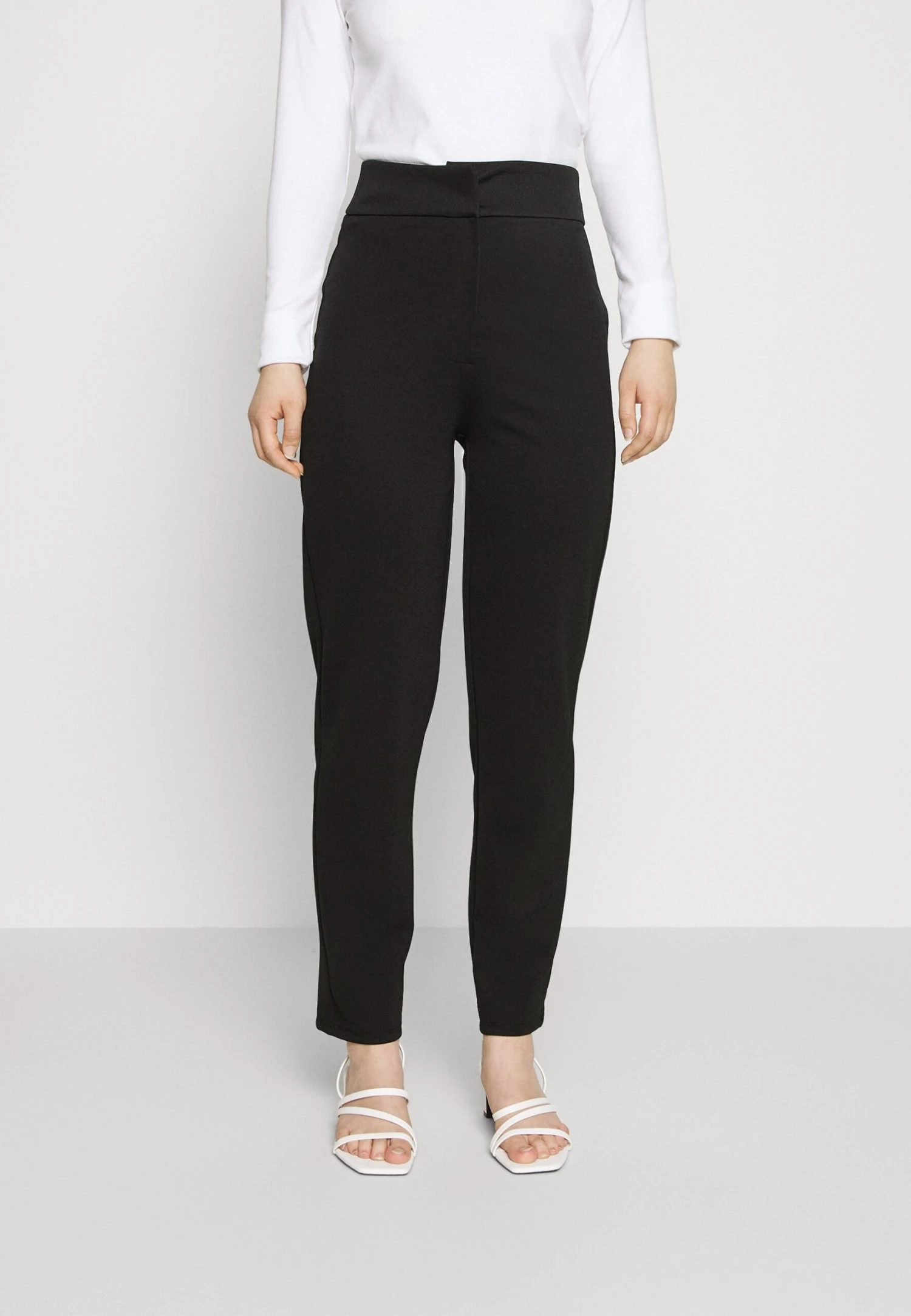 Pantalones - Black 1 Pantalones - Black