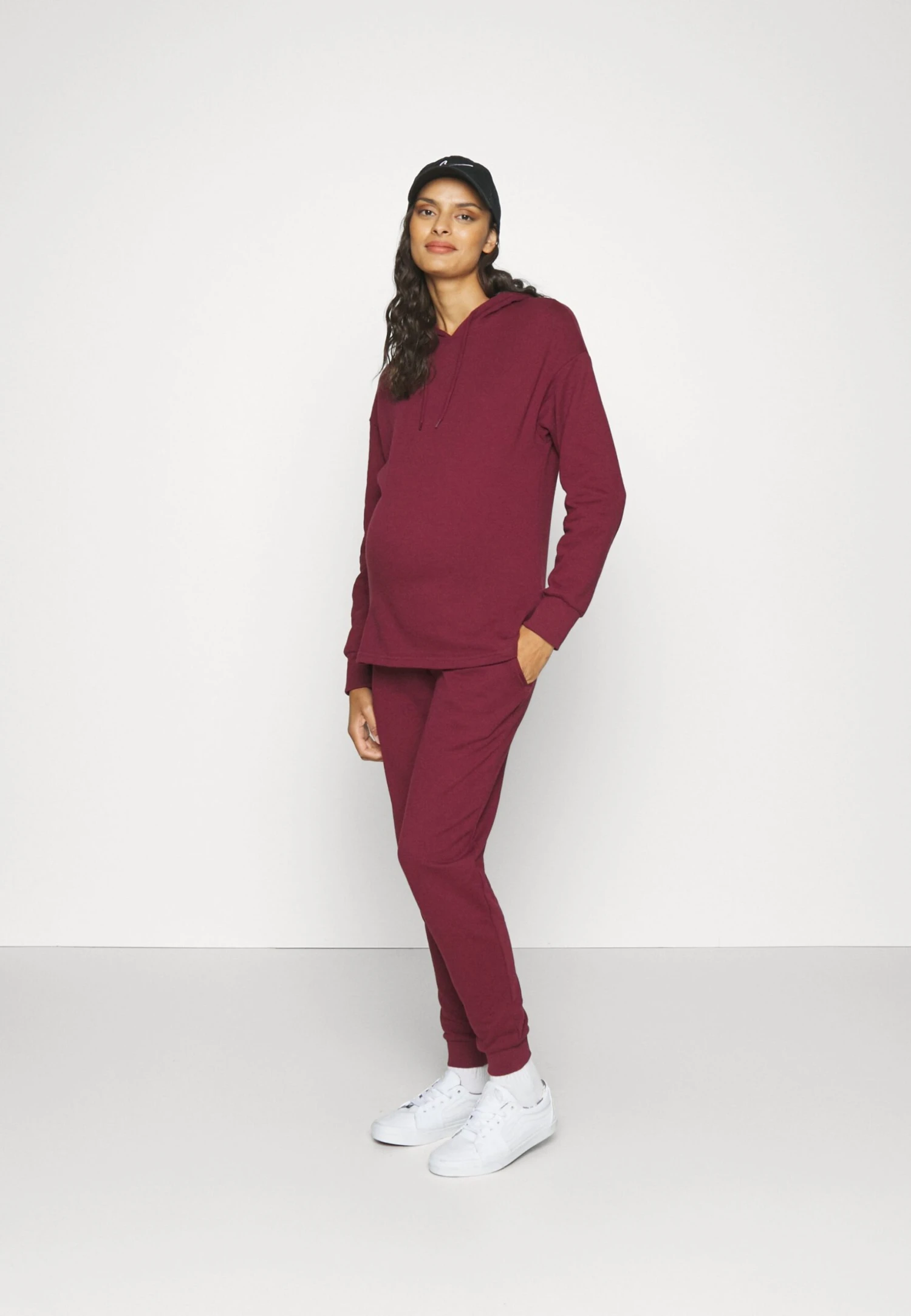 Set - Jersey Con Capucha - Dark Red 2 Set - Jersey Con Capucha - Dark Red - Imagen 2