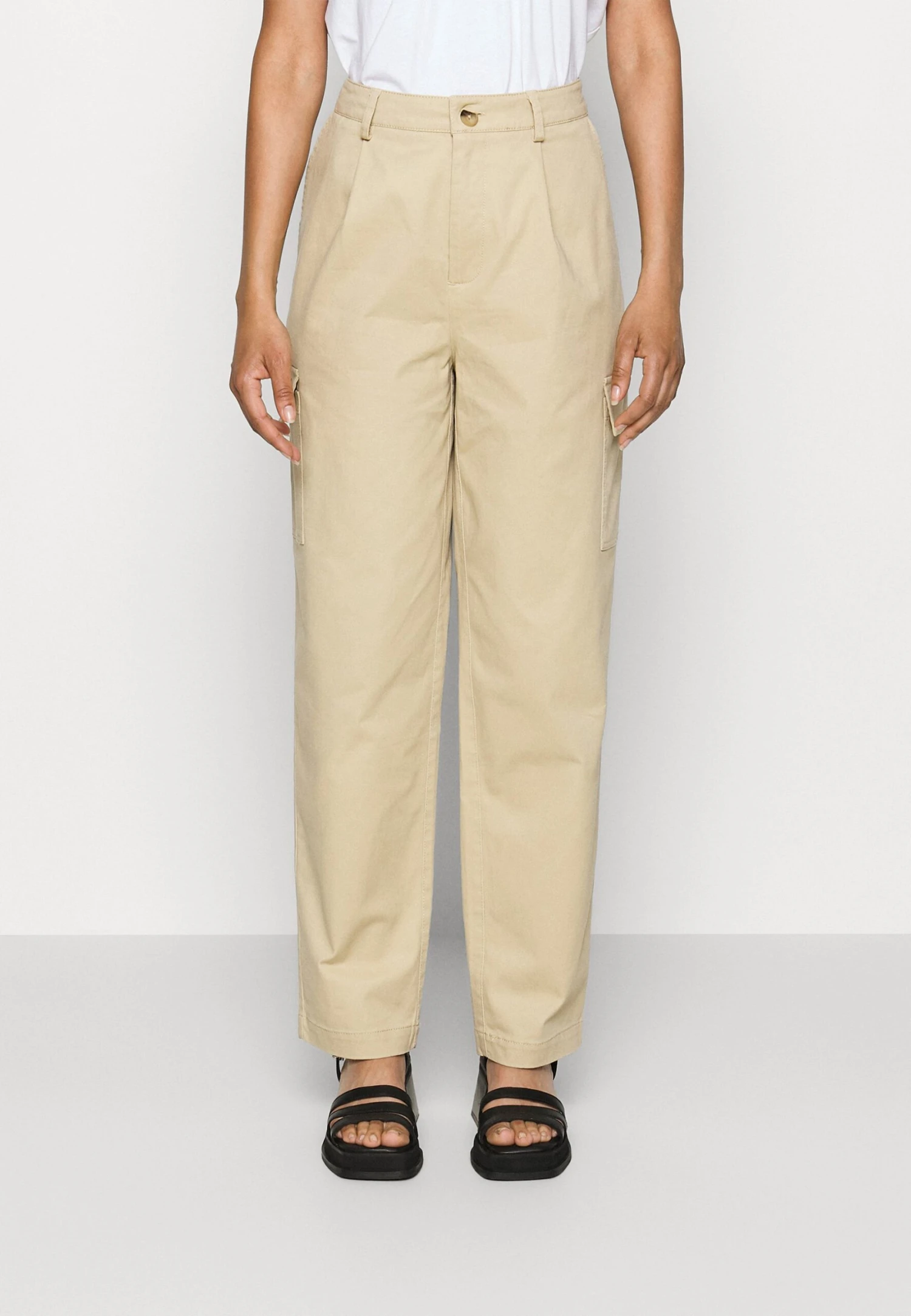 Cargo Trousers- Pantalones - Beige 1 Cargo Trousers- Pantalones - Beige