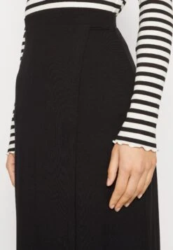 Anna Field Falda Cruzada - Black -Ofertas Anna Field Tienda 5debd3098a9845cb8c6becbe86af6460