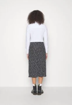 Falda De Tubo - Black 7 Falda De Tubo - Black -Ofertas Anna Field Tienda 8baf3a8bb8f741e7b8a4a51d5ad09ce4