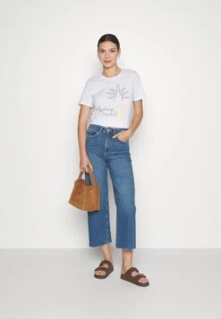 Anna Field Hattie Pineapple Puff - Camiseta Estampada - White -Ofertas Anna Field Tienda a485a4bb92ff4f1ca7b0a6b5a33f1741