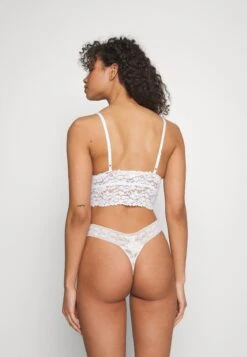 Anna Field 2 Pack Stella / 001 - White_402 - Pink - Top - 001 - White_402 - Pink 8 Anna Field 2 Pack Stella / 001 - White_402 - Pink - Top - 001 - White_402 - Pink -Ofertas Anna Field Tienda a6a3b721c23043dfb85d4d4a19f6182e