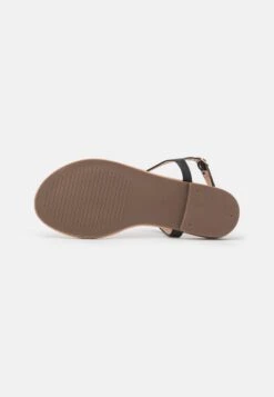 Sandalias De Dedo - Black -Ofertas Anna Field Tienda acb7558e58c14ce190499f2d6b3ffbd9