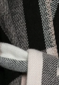 Anna Field Poncho - Black/White 5 Anna Field Poncho - Black/White -Ofertas Anna Field Tienda acdcb6228802409186154190d6d39bbf