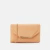 Anna Field Clutch - Apricot