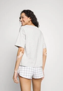 Anna Field Set - Pijama - Grey 7 Anna Field Set - Pijama - Grey -Ofertas Anna Field Tienda c6a5af1917514b5181acb0e609196c4a