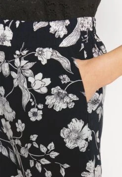 Pantalones - Black/Off-White 11 Pantalones - Black/Off-White -Ofertas Anna Field Tienda cae2735c508c4d13918b1564629d6887