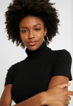 1/2 Sleeve Roll Neck - Camiseta Básica - Black -Ofertas Anna Field Tienda d9eaa7a6096e4564a80492cb8805e333