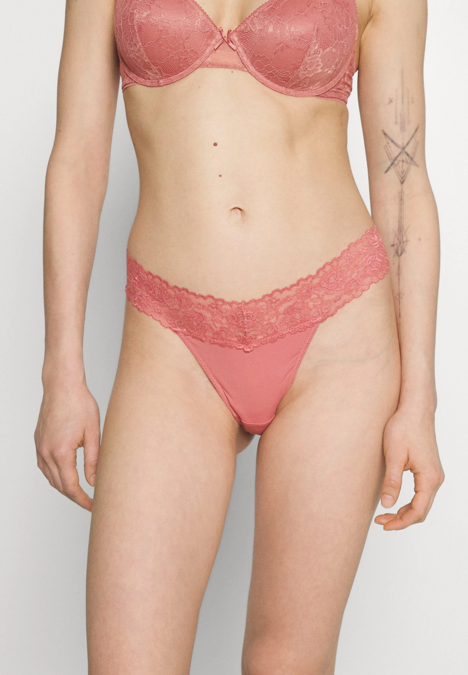 Anna Field 5 Pack - Tanga - Pink/Black 2 Anna Field 5 Pack - Tanga - Pink/Black - Imagen 2