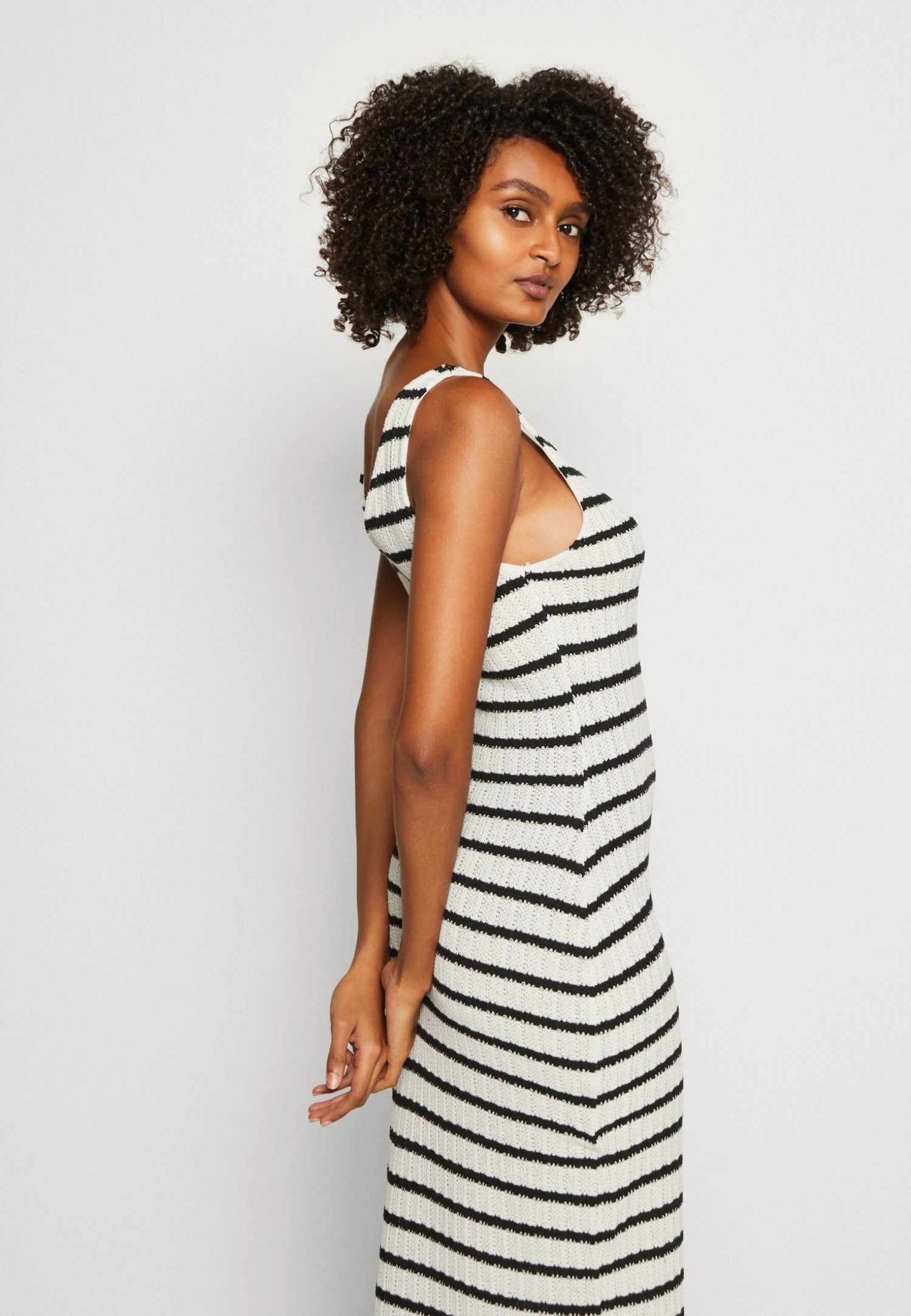 Anna Field Vestido De Punto - Black/White 4 Anna Field Vestido De Punto - Black/White - Imagen 4