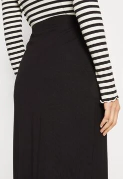 Anna Field Falda Cruzada - Black -Ofertas Anna Field Tienda ef013203fe3b4bd3a9861918bc26acaa