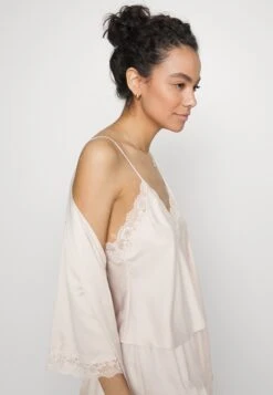 Anna Field Albornoz - Off-White -Ofertas Anna Field Tienda efe28f6d266547dc90259fd2f096c87b