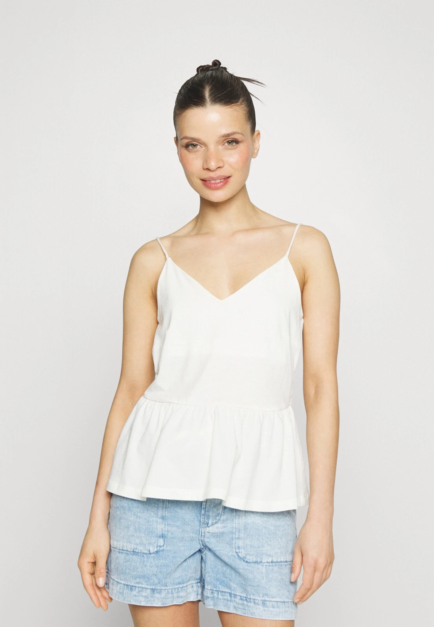 Petite 2Pack- Blusa - Black/ White 2 Petite 2Pack- Blusa - Black/ White - Imagen 2