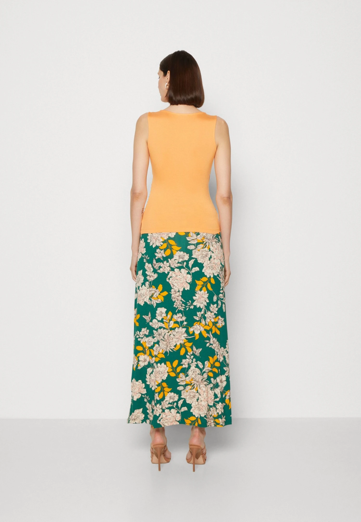 Anna Field Top - Orange 3 Anna Field Top - Orange - Imagen 3